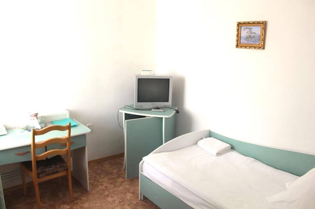 Hotel Tourist Astana Exterior photo